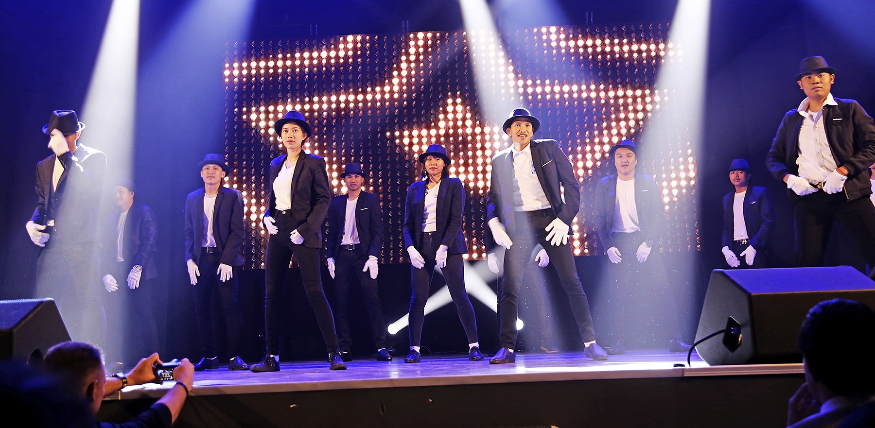 Ежегодный фестиваль самодеятельного творчества «Звёздная осень» ВВГУ