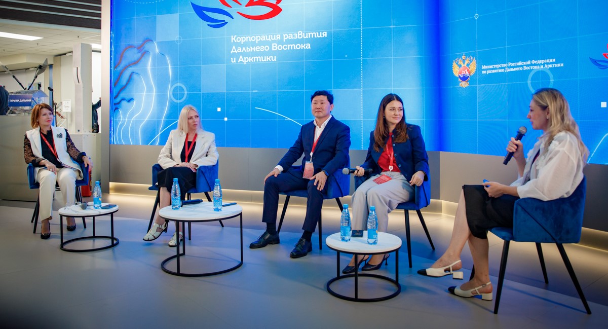 Искусство без границ: ректор ВВГУ о роли паблик-арта в культурной дипломатии на ВЭФ-2026