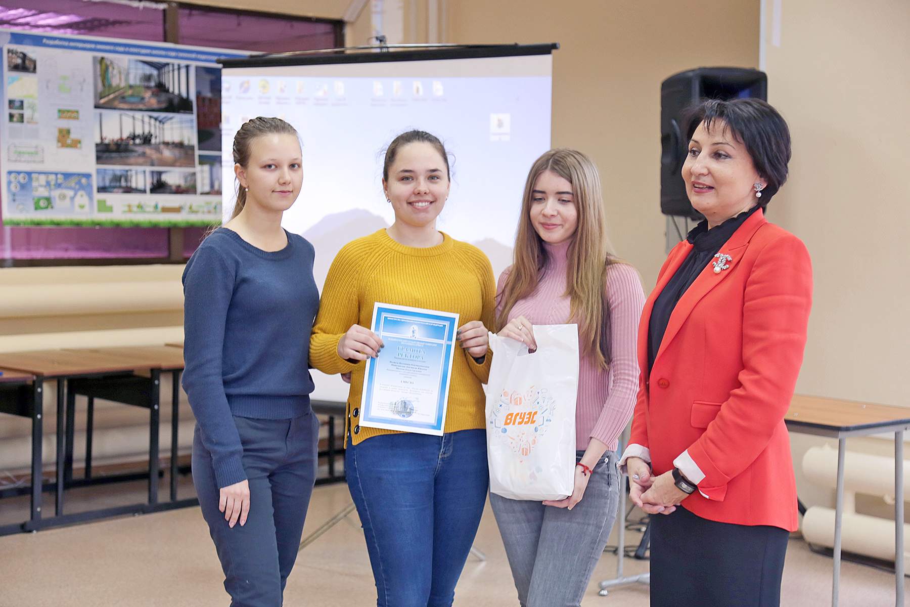 «Приятно и неожиданно стать победителями»: студенты ВГУЭС отличились на Неделе качества