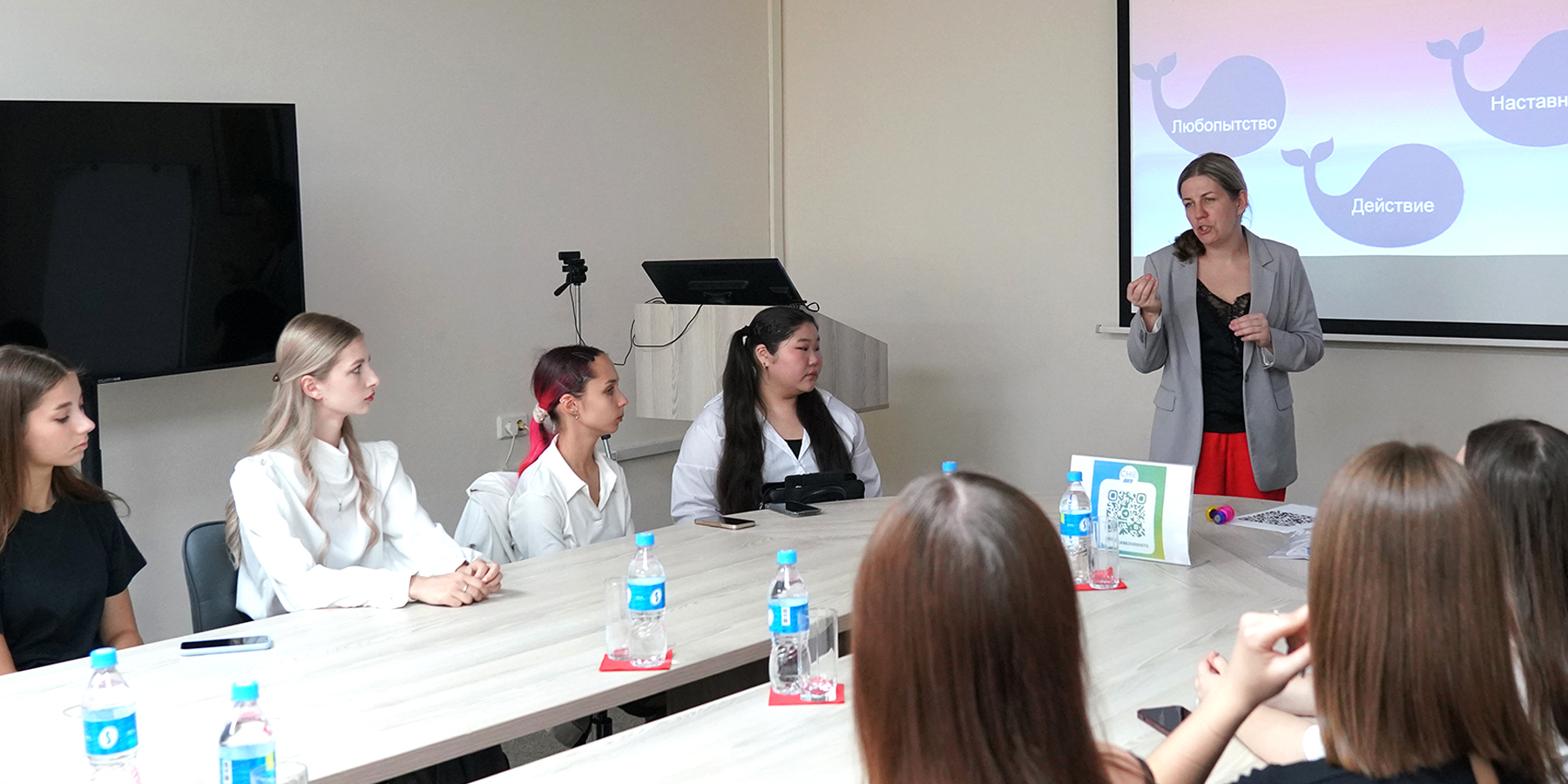 От публикации до гранта: студентов ВВГУ знакомят с научной жизнью университета