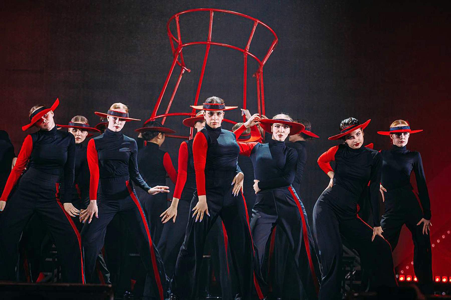 Танцевальный проект ВГУЭС «1054» удостоен высших наград на конкурсе «Реверанс-2022»