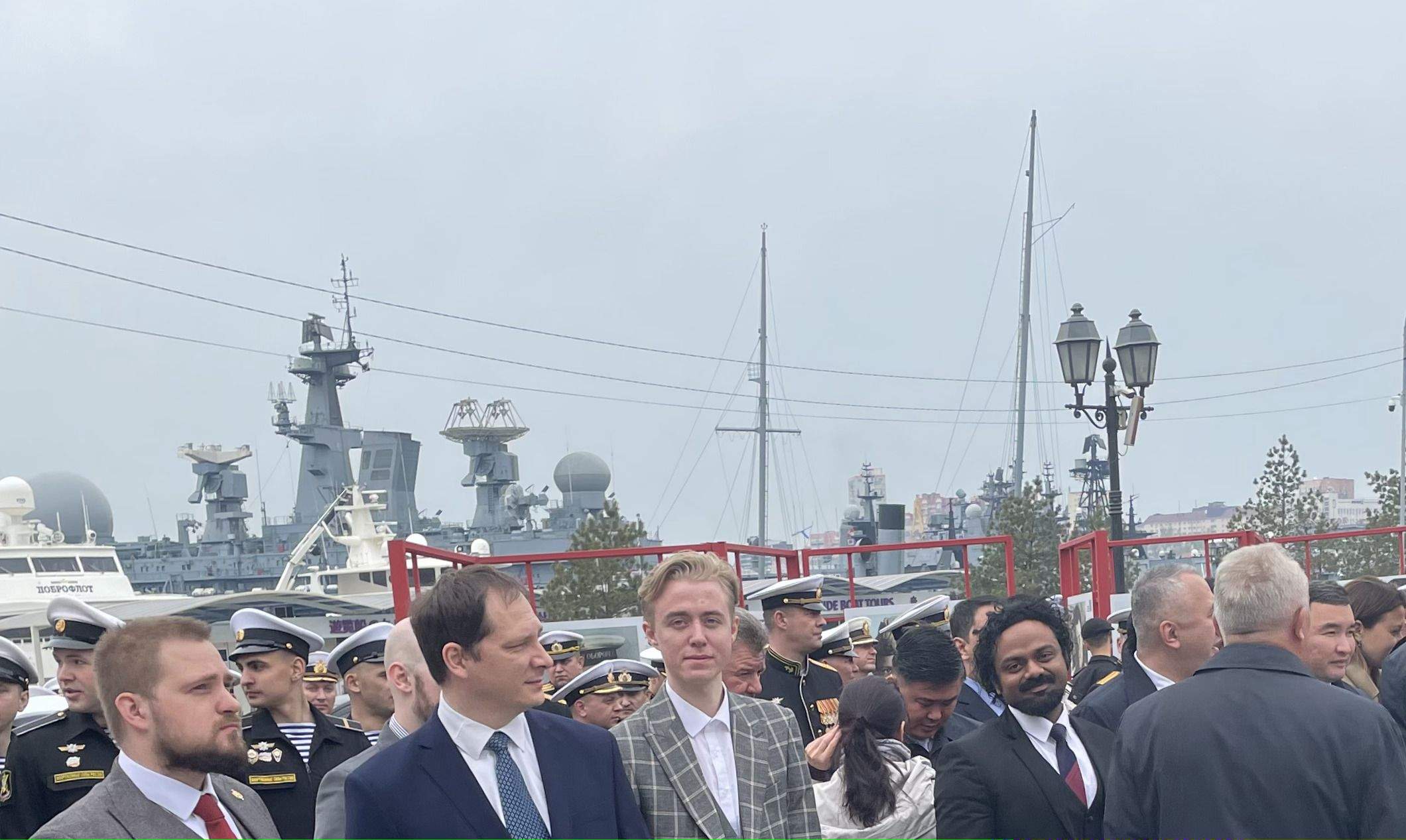 Студенты ВВГУ проходят практику в Представительстве МИД во Владивостоке