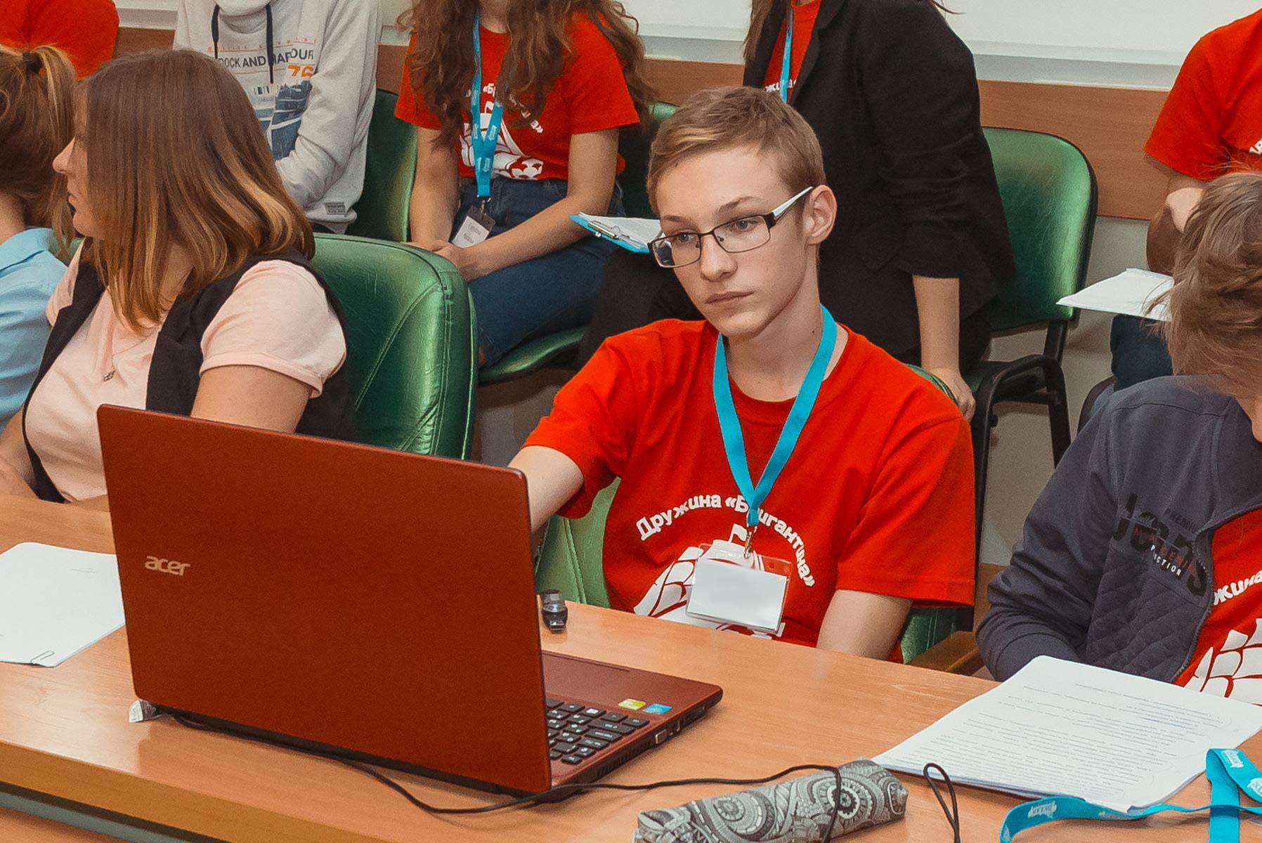 ВГУЭС и ВДЦ «Океан» учат креативному мышлению