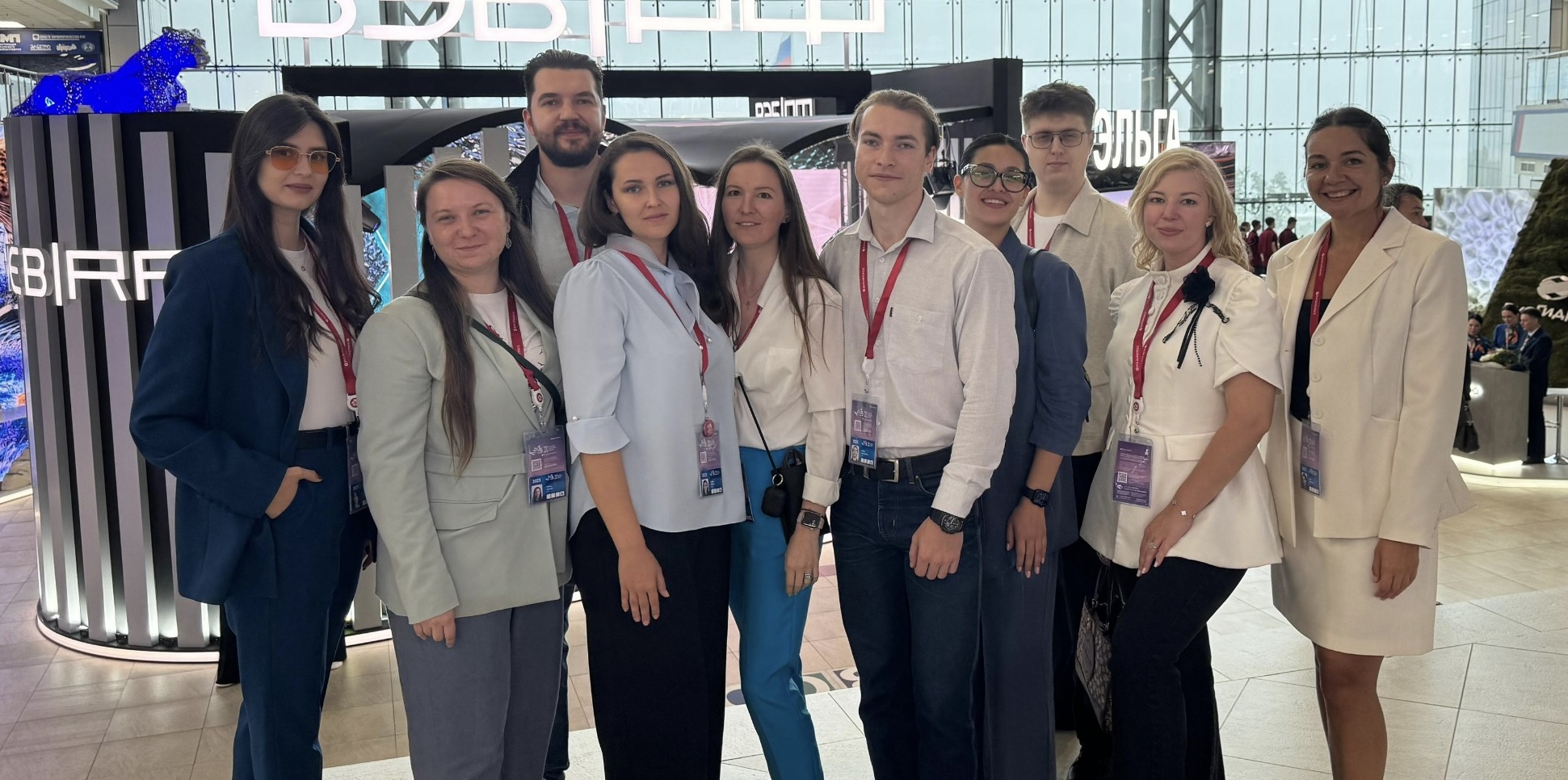 Молодые учёные ВВГУ посетили поля Восточного экономического форума