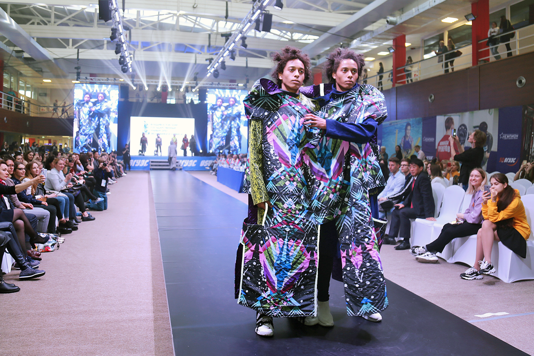 «Мгла», «Под снос», «Таматарха»: названы лучшие коллекции XXVI Международного конкурса молодых дизайнеров «Пигмалион» во ВГУЭС
