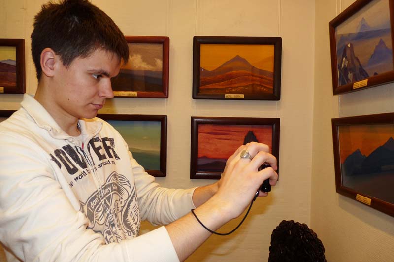 Накануне Всемирного дня культуры ученики ШИОД отправились на встречу с Рерихом