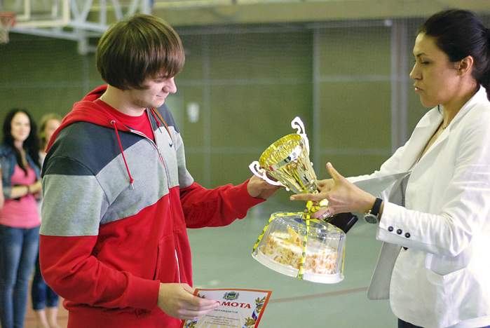 Во ВГУЭС определили победителей Спартакиады