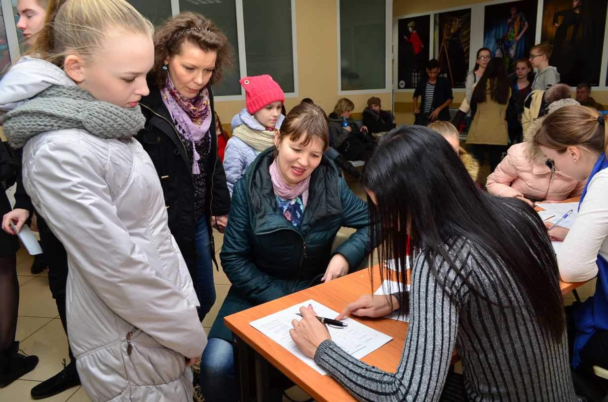 12 марта 2017 года в FIS состоялся День открытых дверей.