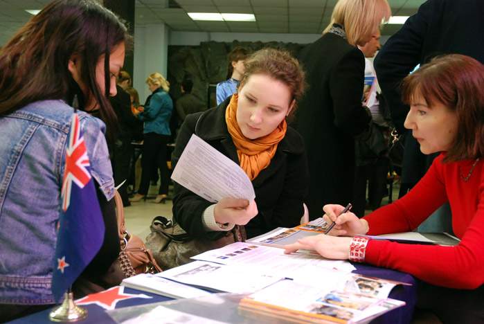 Во ВГУЭС успешно прошел День открытых дверей