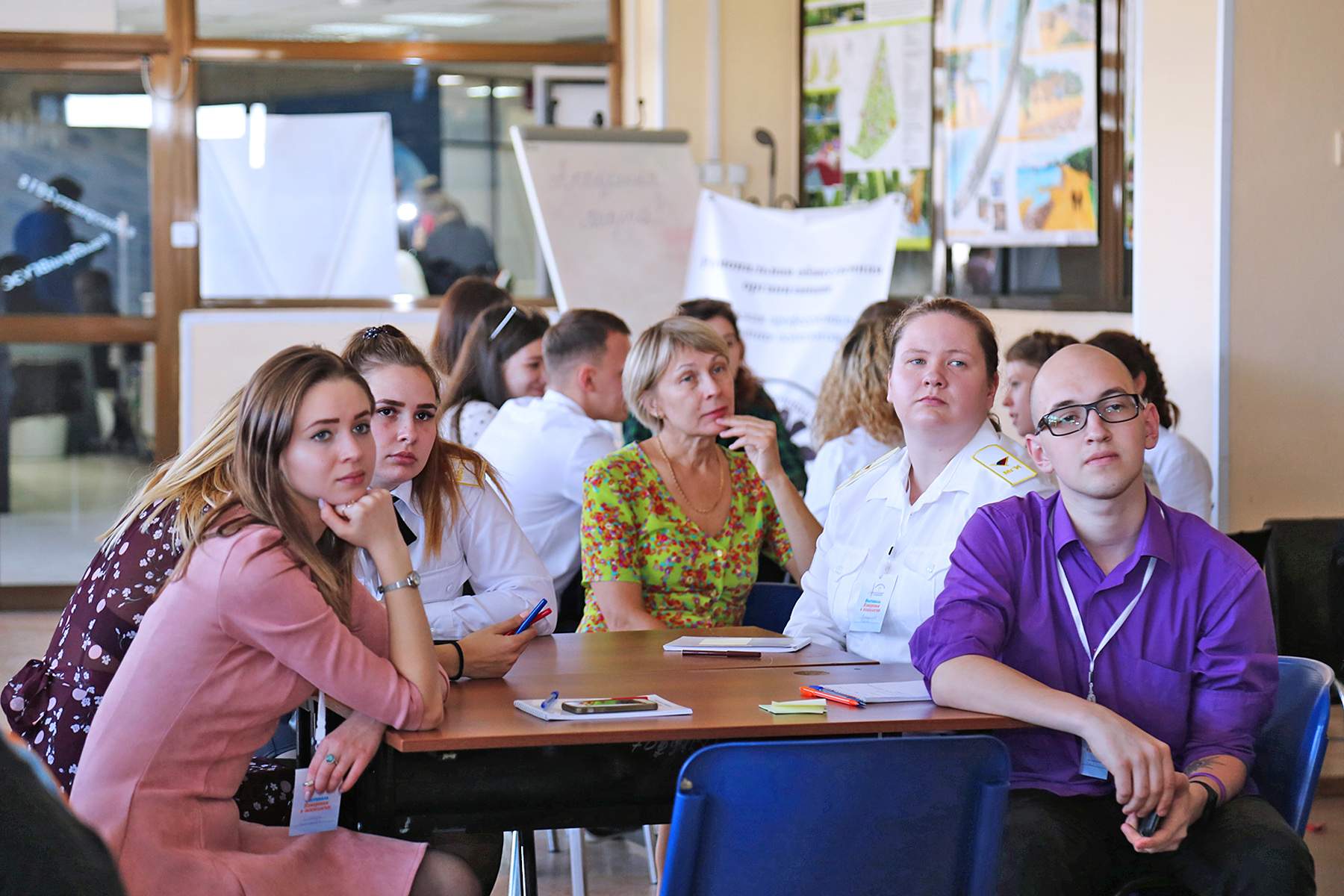 Чипирование духовных ценностей, когнитивные беговые дорожки и smart-урбанистика: участники Всероссийского студенческого фестиваля «Измерения в психологии» представили свои визионерские проекты во ВГУЭС