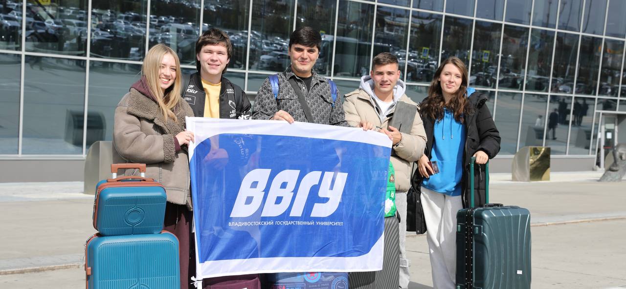 ВВГУ принял в гостях студентов-блогеров из ведущих вузов России