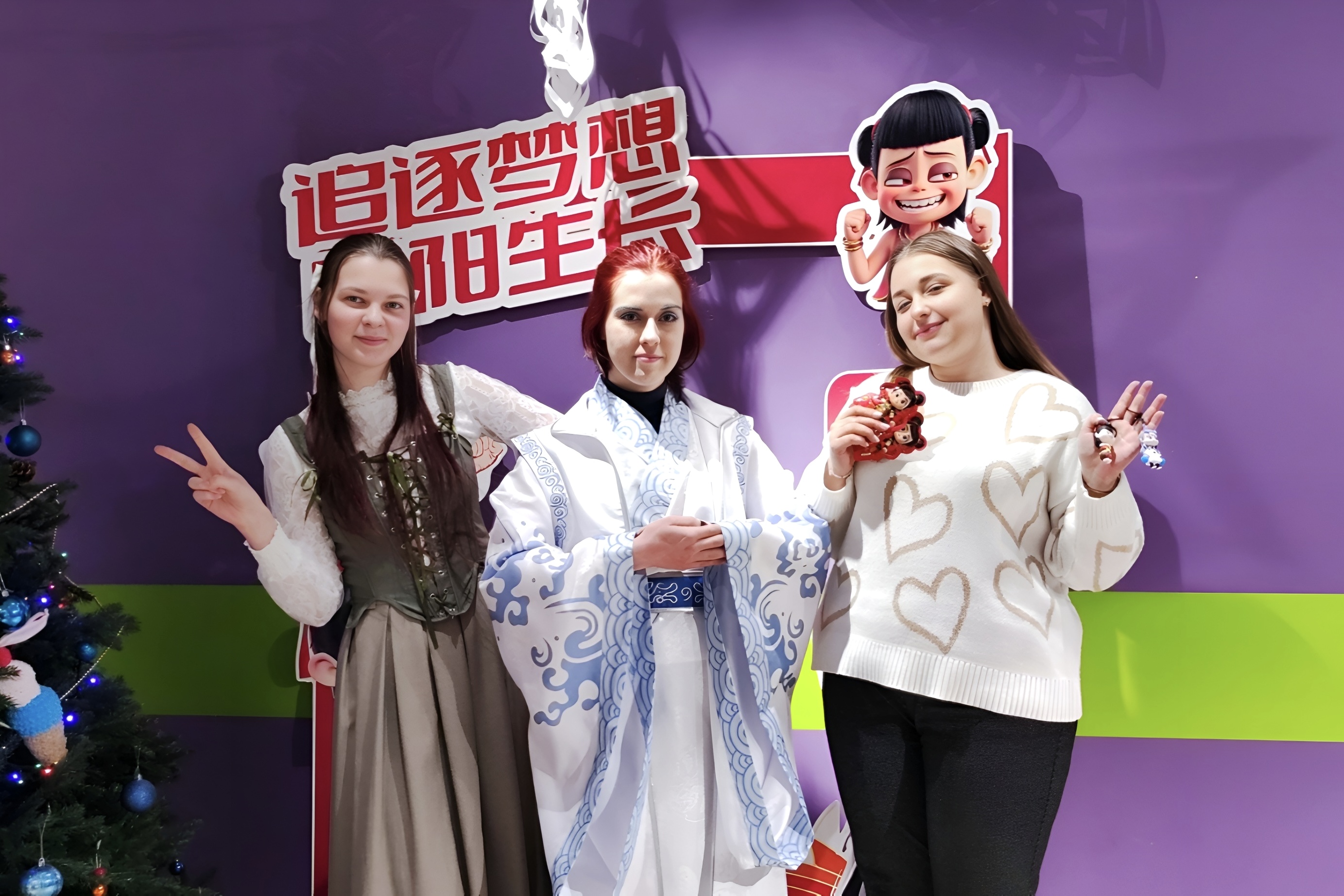 «Кинопутешествие в Поднебесную»: студенты ВВГУ рассказывают о легендах и мифах Китая