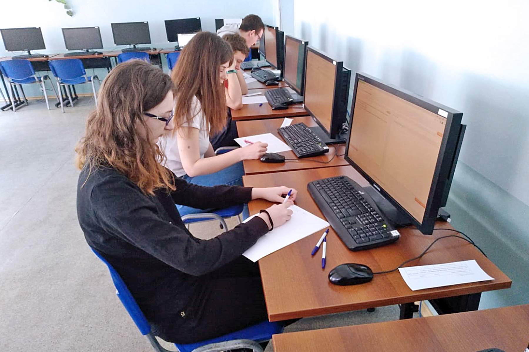 140 вузов-участников: студенты ВГУЭС - первые на Международной студенческой олимпиаде по математике