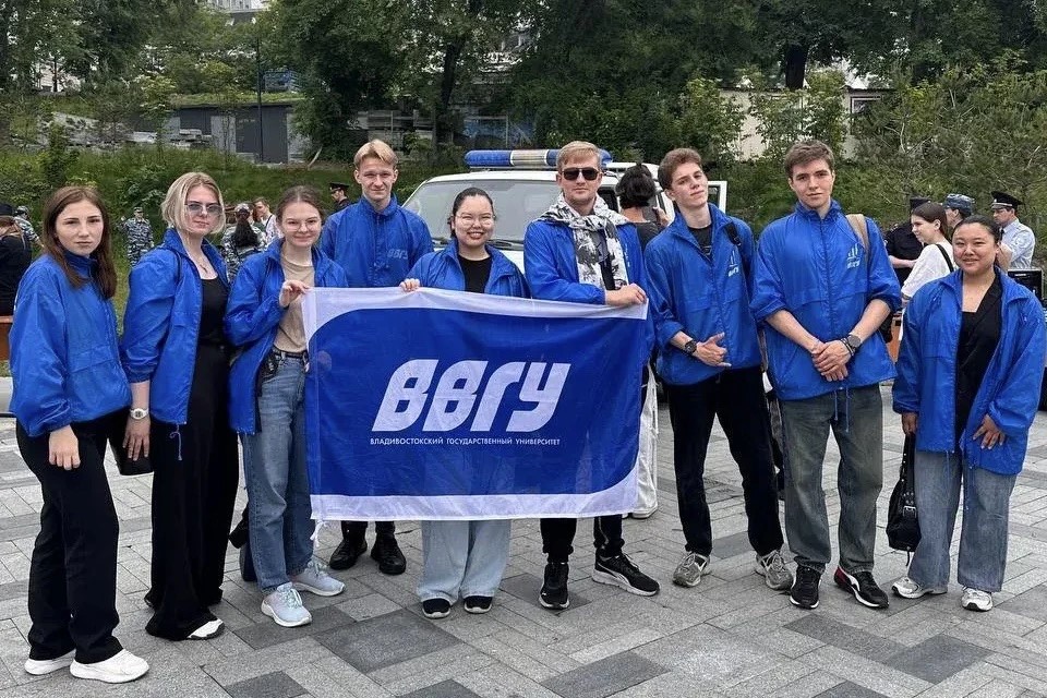 «Один день с полицией России»: студенты ВВГУ познакомились с работой правоохранителей Владивостока