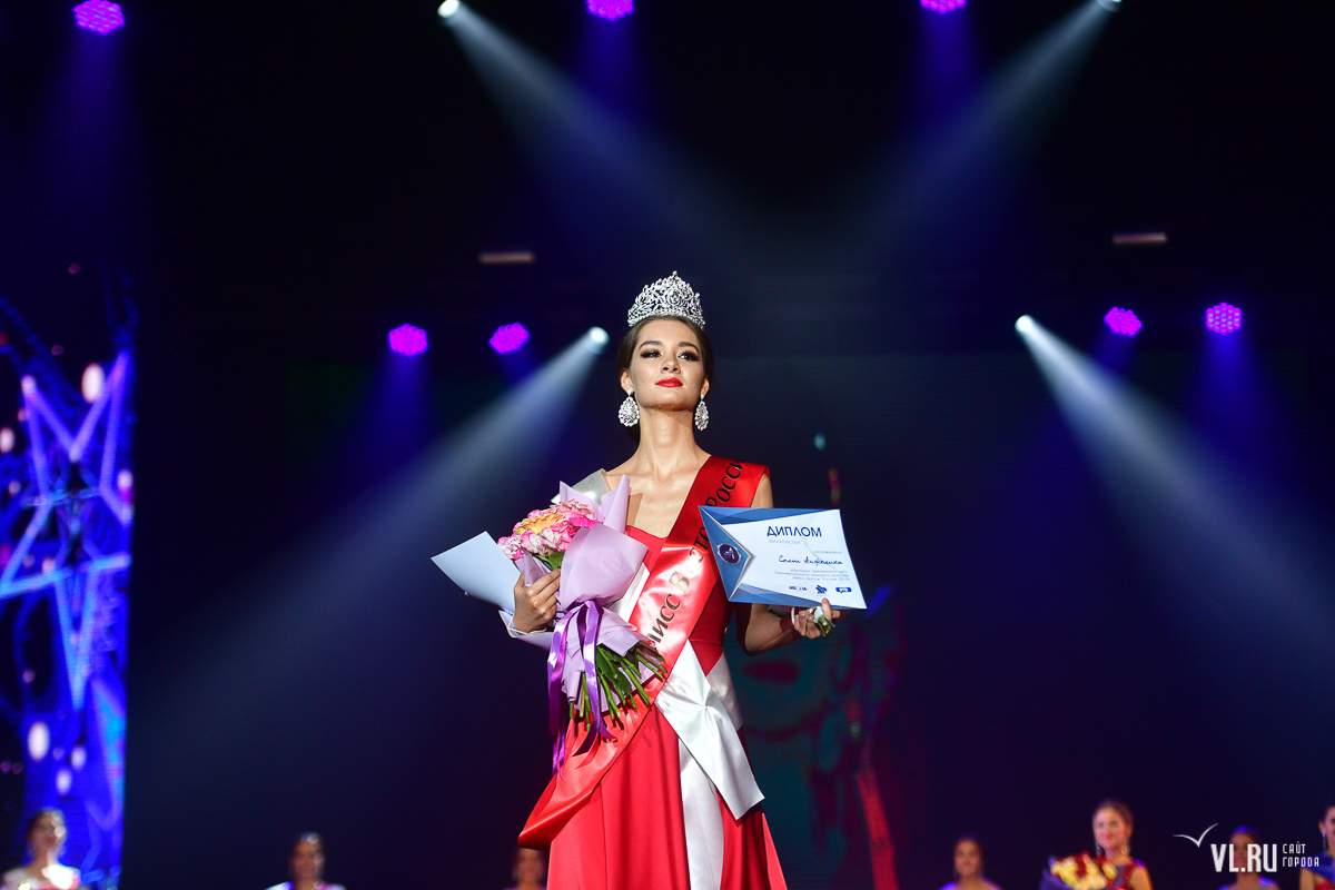 Студентка ВГУЭС Анжелика Солтамакова признана самой красивой девушкой Дальнего Востока