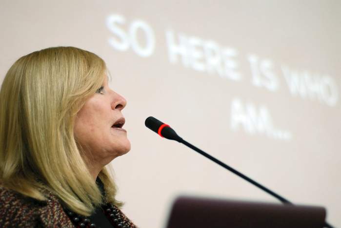 Известный журналист из США Лиа Томпсон провела мастер-класс для студентов ВГУЭС (фото, видео)