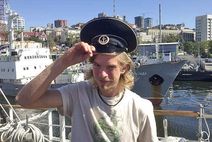 Иностранные студенты ВГУЭС снова на борту «Надежды»