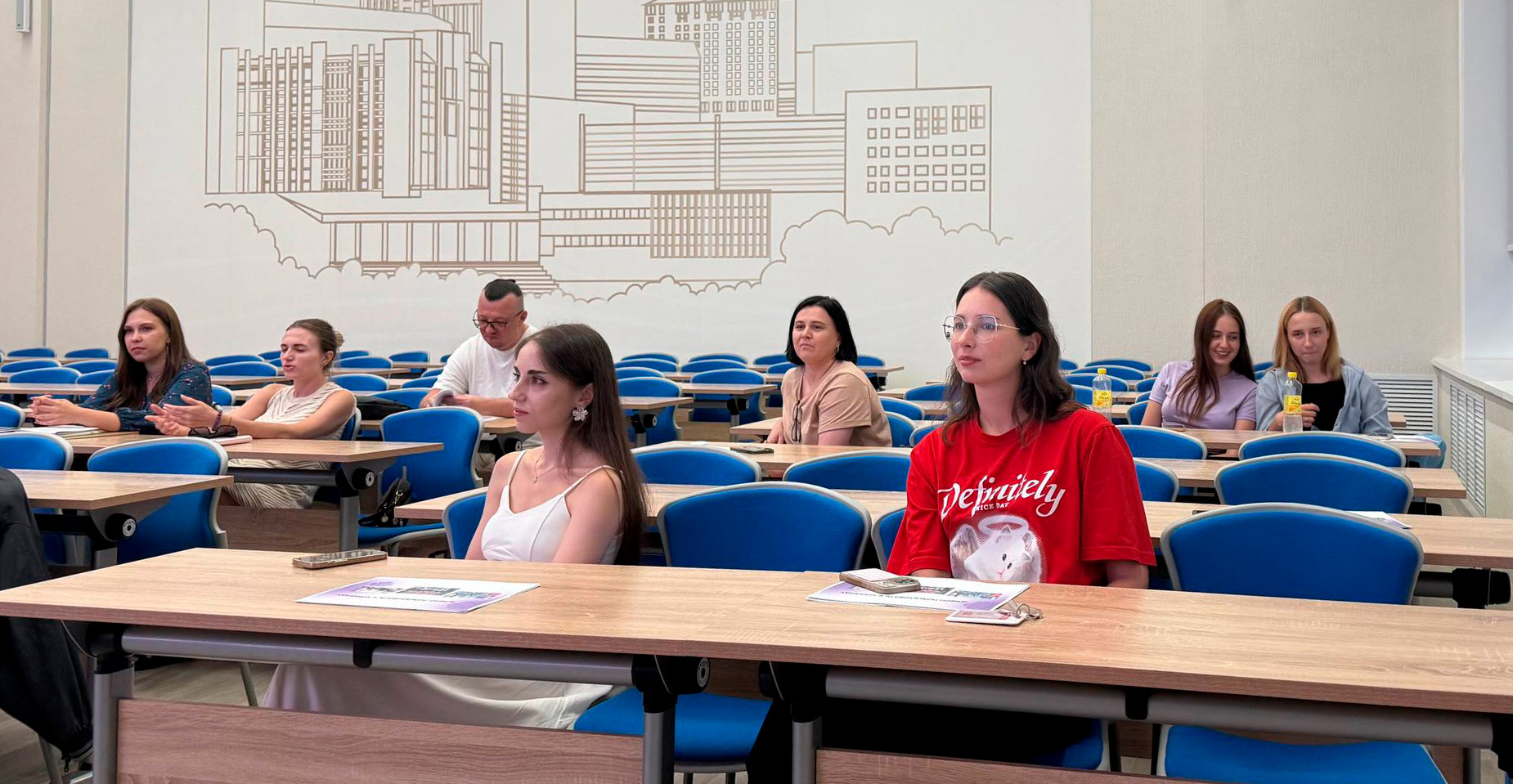 Школу преподавателей прошли специалисты Колледжа информационных и креативных технологий ВВГУ перед новым учебным годом