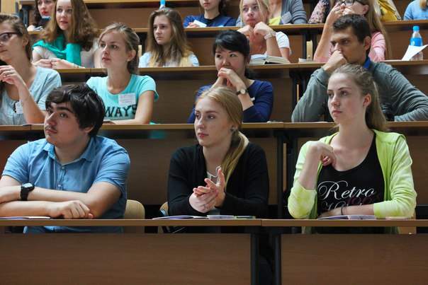 Волонтёров для Восточного экономического форума готовят во ВГУЭС