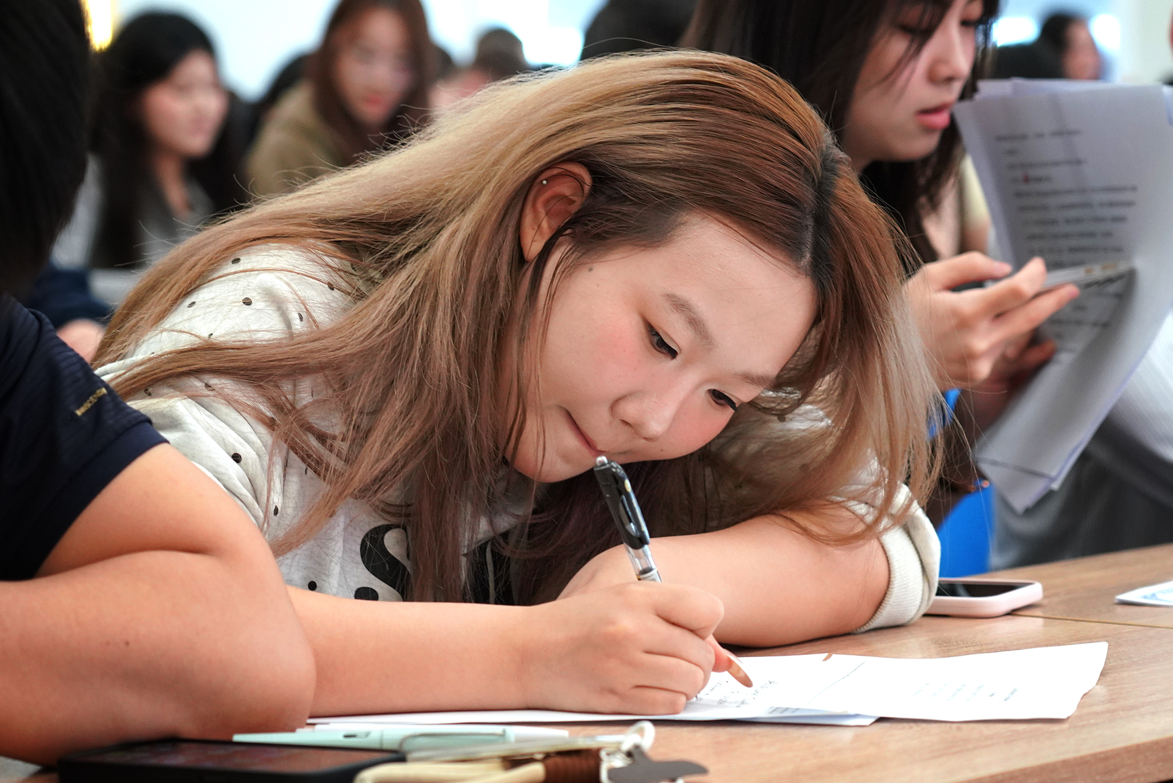 Всемирный день поэзии отметили студенты, сотрудники и преподаватели ВВГУ