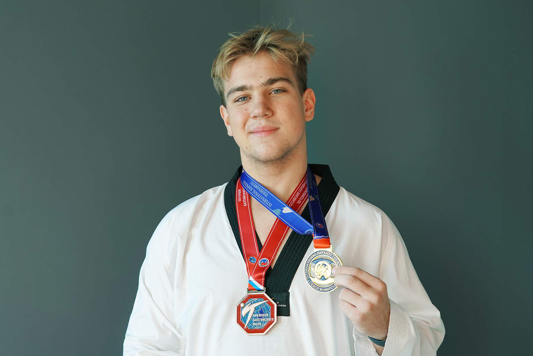 Золото и бронзу привез первокурсник ВВГУ Даниил Фурманов с фестиваля боевых искусств «Кубок Балтийского моря»