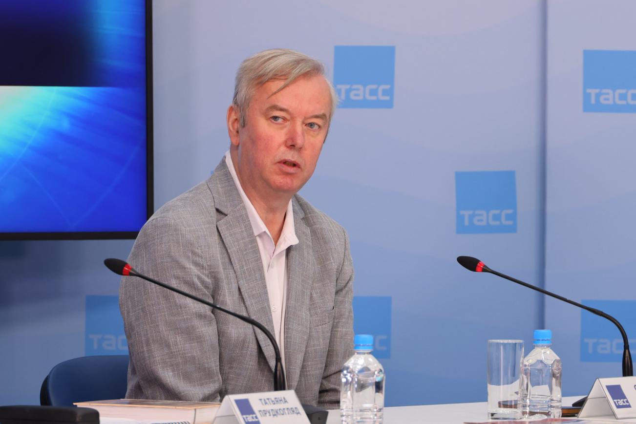 Эксперты ВВГУ рассказали о будущем журналистского образования на пресс-конференции в ТАСС