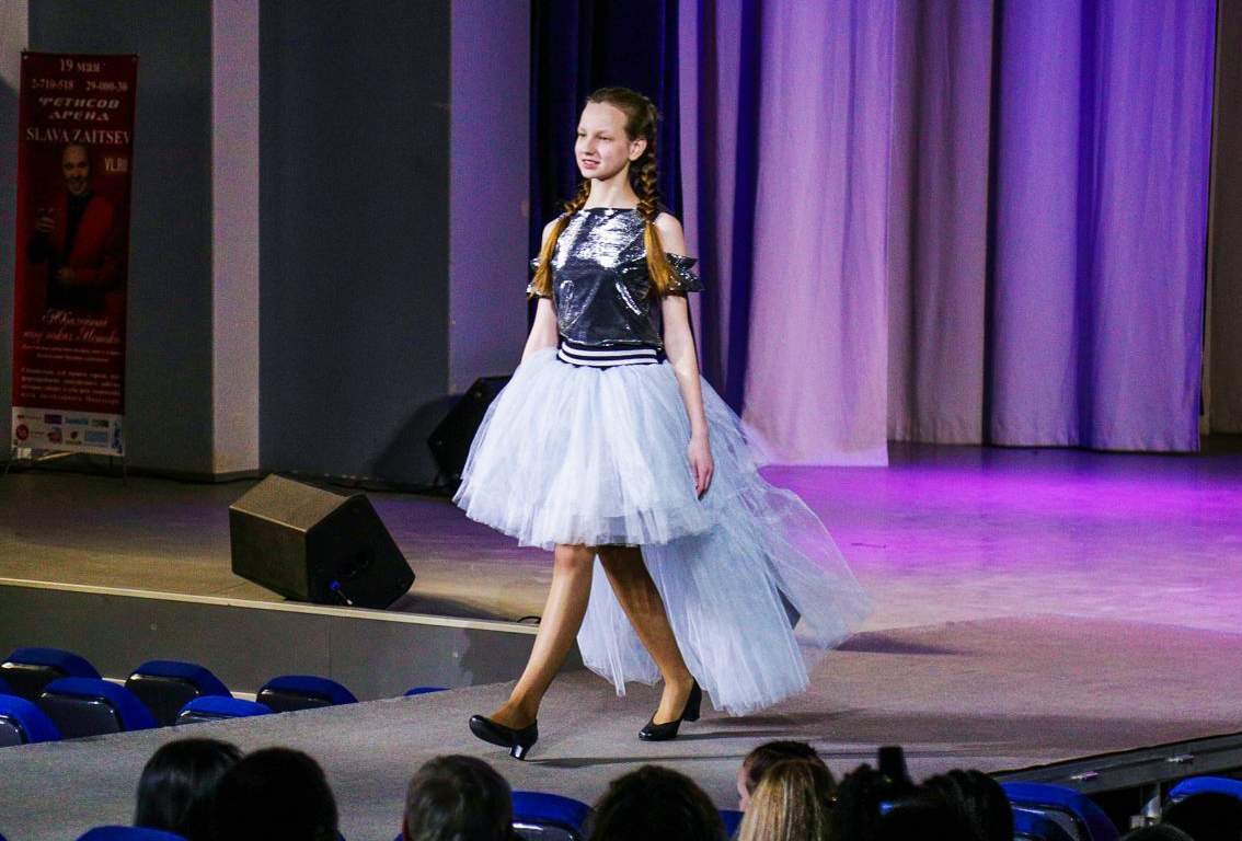 От 6 месяцев и старше: показ детской моды прошёл во ВГУЭС