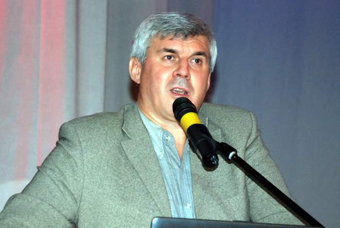 Всемирная неделя предпринимательства во ВГУЭС началась с лекции Вадима Котельникова в «Андеграунде»