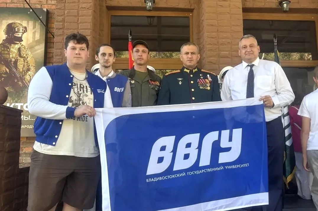 Активисты клуба «Шторм» ВВГУ приняли участие в открытии нового центра «ВОИН» с Владимиром Путиным
