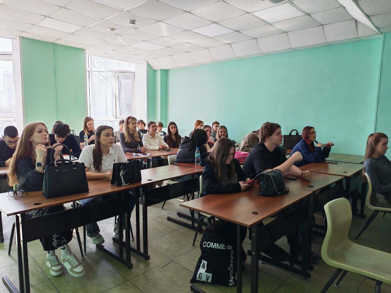 День фронтовой лирики: о любви к Родине и близким