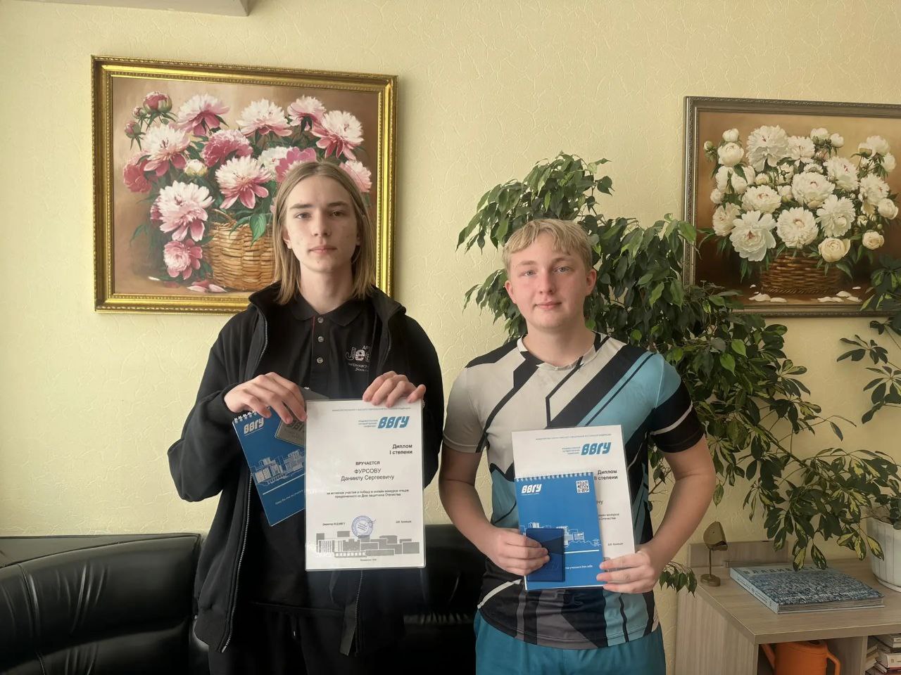 Онлайн-конкурс чтецов ко Дню защитника Отечества в рамках фестиваля "На страже мира"