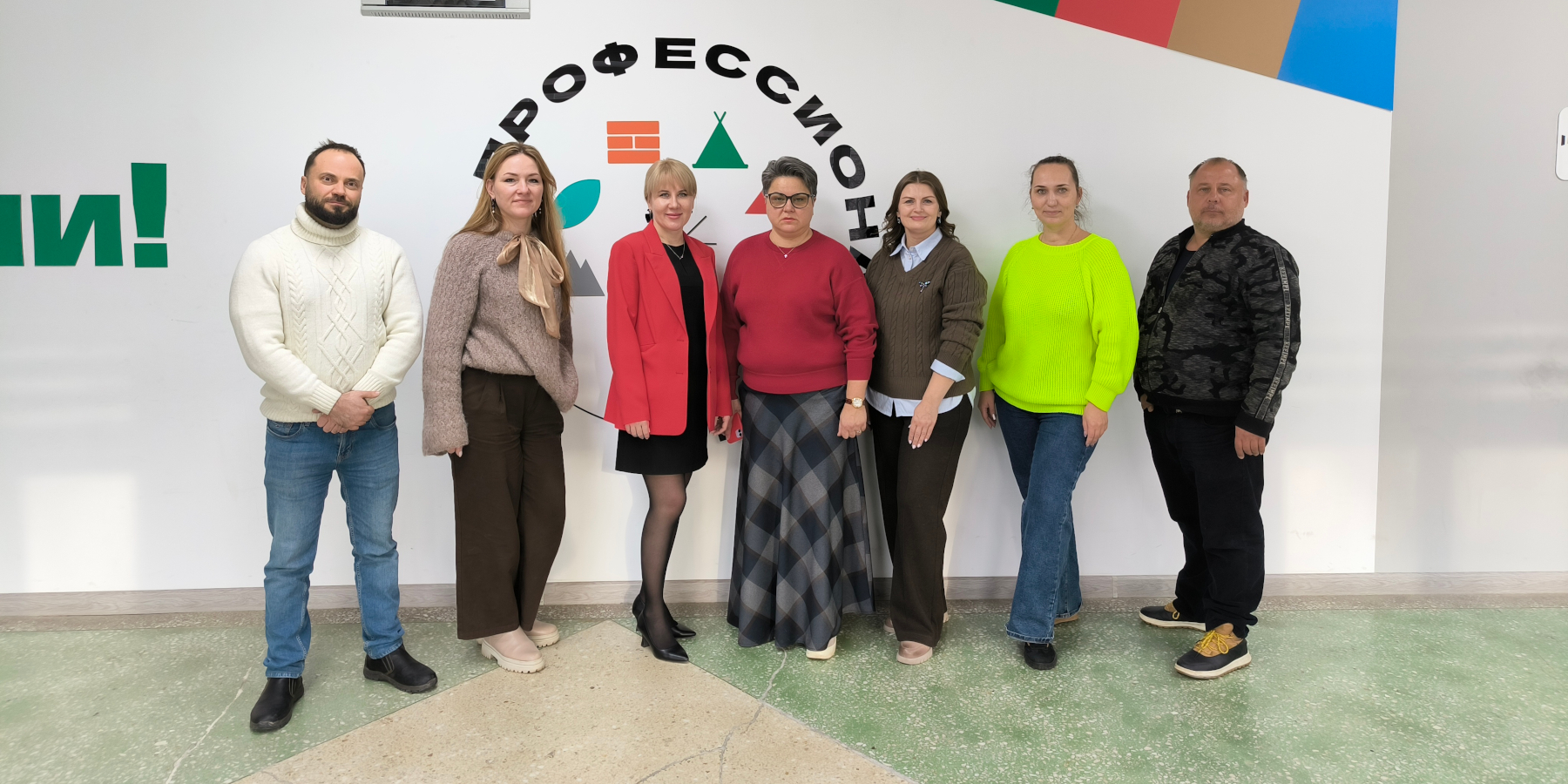 Команда руководителей ВВГУ прошла обучение по созданию учебно- производственных комплексов