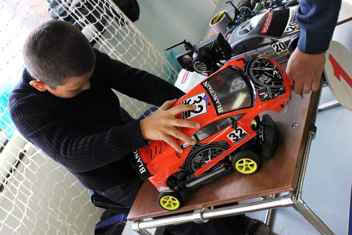 Маленькие автомобили - большие гонки