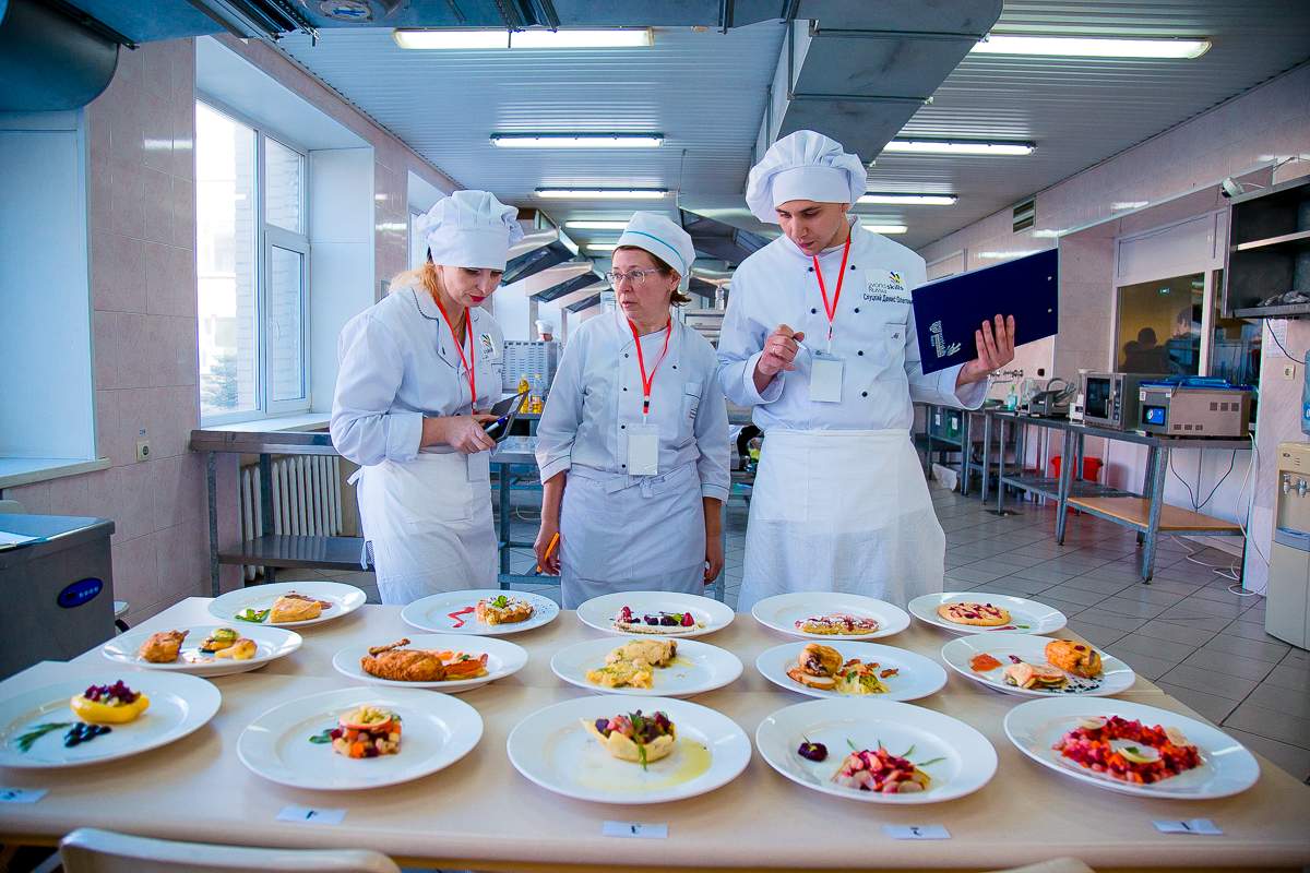 Колледж сервиса и дизайна ВГУЭС победил в региональном этапе WorldSkills